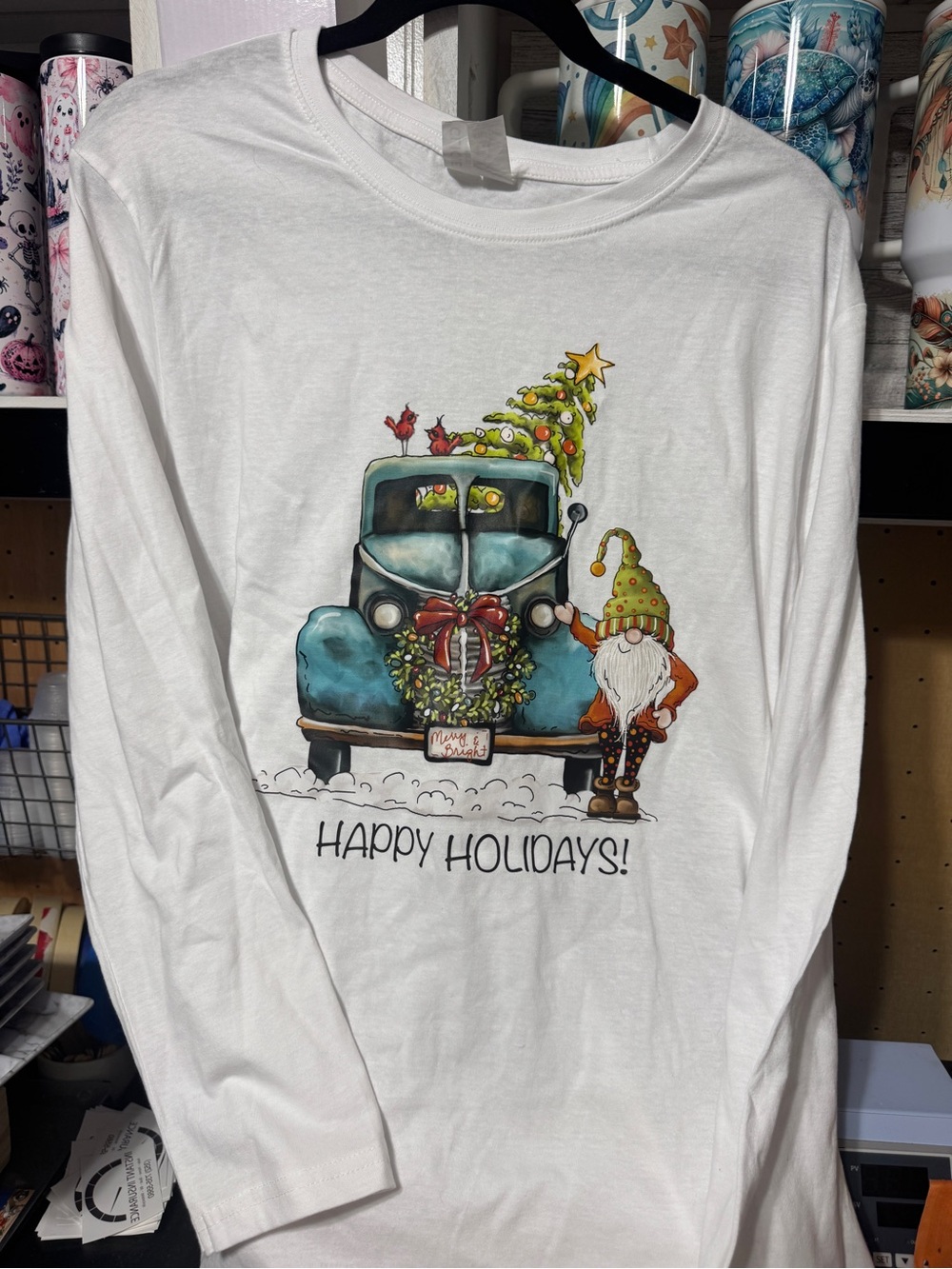 ♦️"Happy Holidays" Truck & Gnome Long-Sleeve Tee. Ladies size XXL